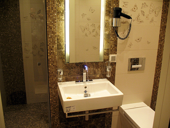Монтаж сантехники Duravit смесителя Hansa Canyon Монтаж сантехники Duravit смесителя Hansa Canyon